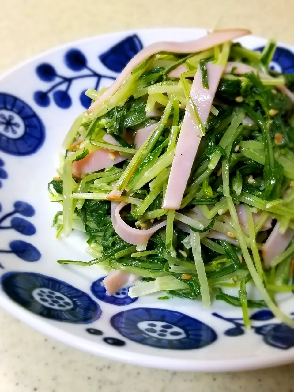 水菜とハムのサラダ|ぱんだのままんさん