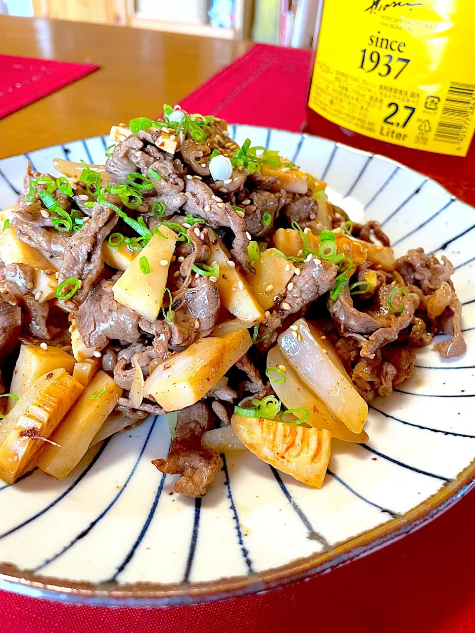 牛肉とたけのこと新たまのオイスター炒め🍀*゜|おかちさん