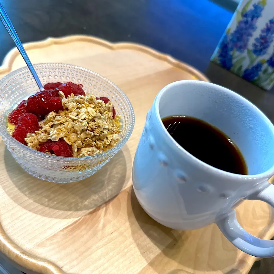 最近の定番朝ごはん🥣|ぴっとさん