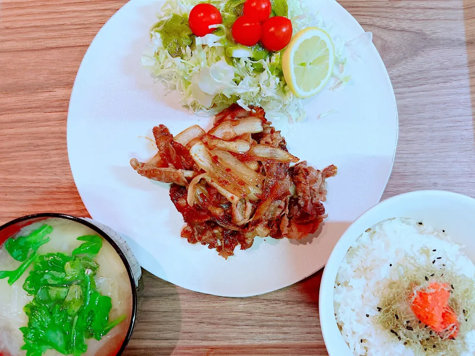 生姜焼き🫚じゃがいものお味噌汁時短ご飯|JURiNGO♥︎︎さん