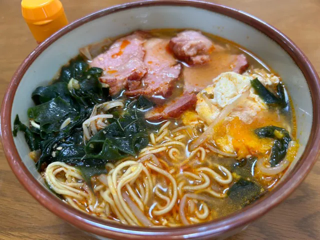 マルちゃん正麺🍜、担々麺❗️(๑･̑◡･̑๑)✨|サソリさん