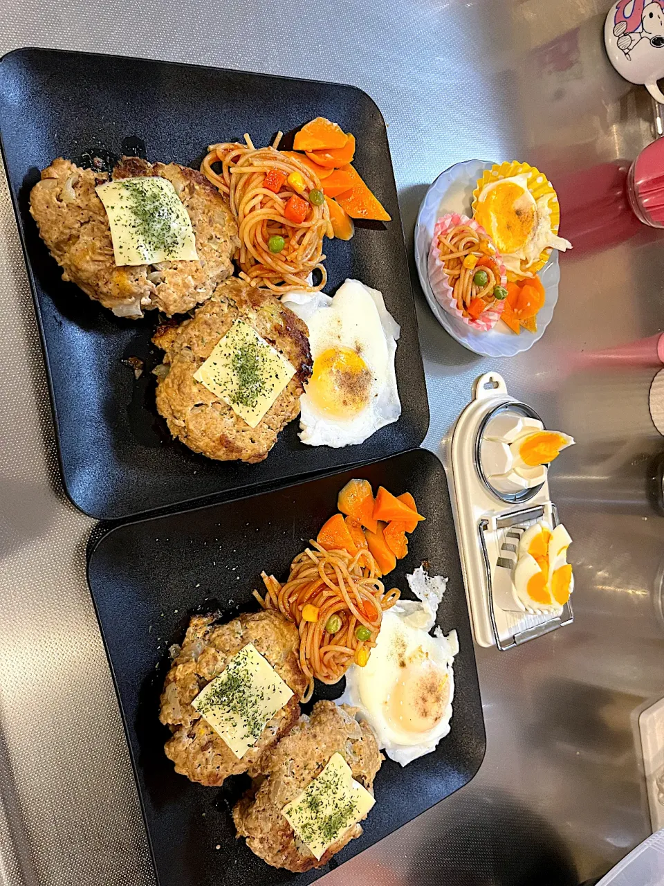 Snapdishの料理写真:明日の晩御飯は豆腐ハンバーグ😌|モモ&ハーブmama🐰🐹🐢🐠❤️さん