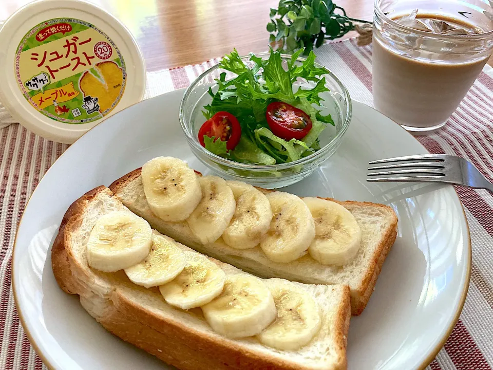 Snapdishの料理写真:こずりんさんの料理 バナナ✖️ザクザク粒ピーナッツのスティックトースト|花🍀さん