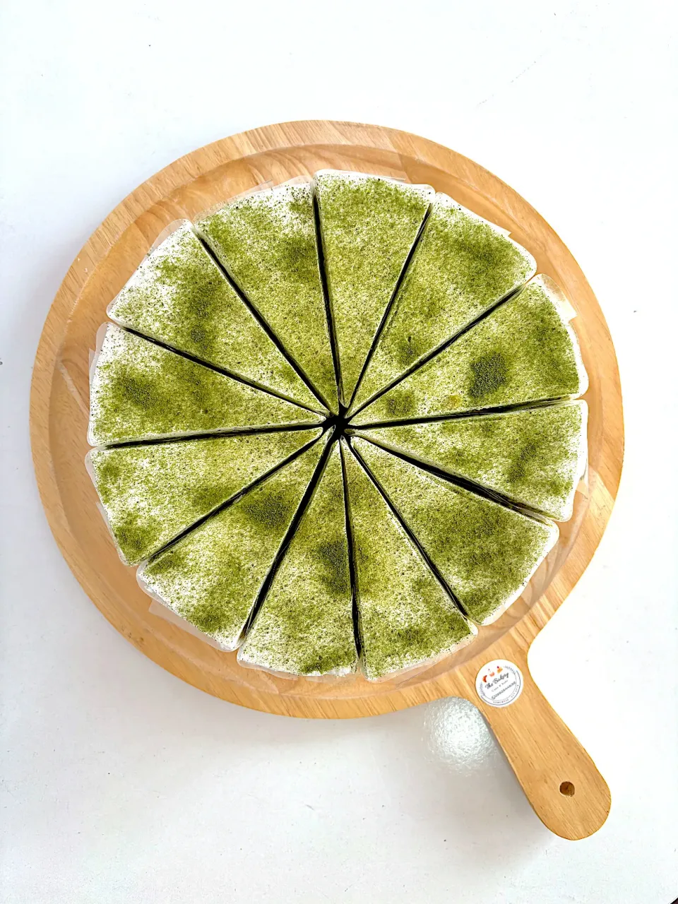 Snapdishの料理写真:Matcha Green Tea Cake|The Bakeryさん