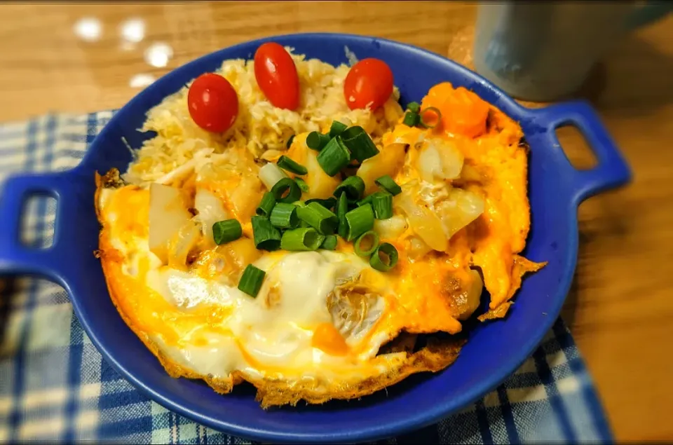 Snapdishの料理写真:鱈とじゃがいも🥔のオムレツ🥚🐣🍳♪|ララさん