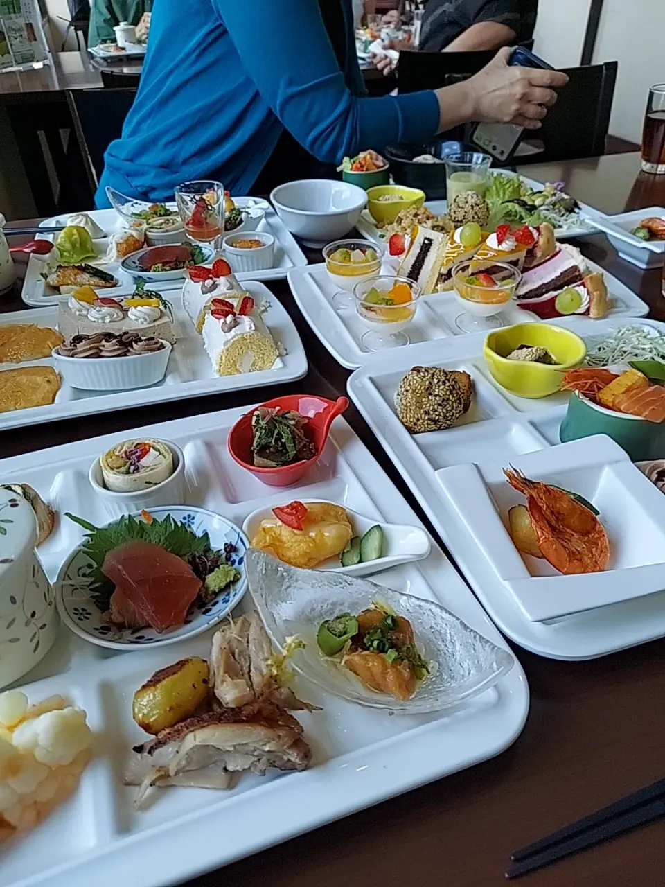 Snapdishの料理写真:ランチバイキング|みどりさん