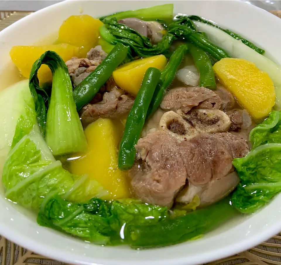 Pork knuckle soup|Ahnneさん