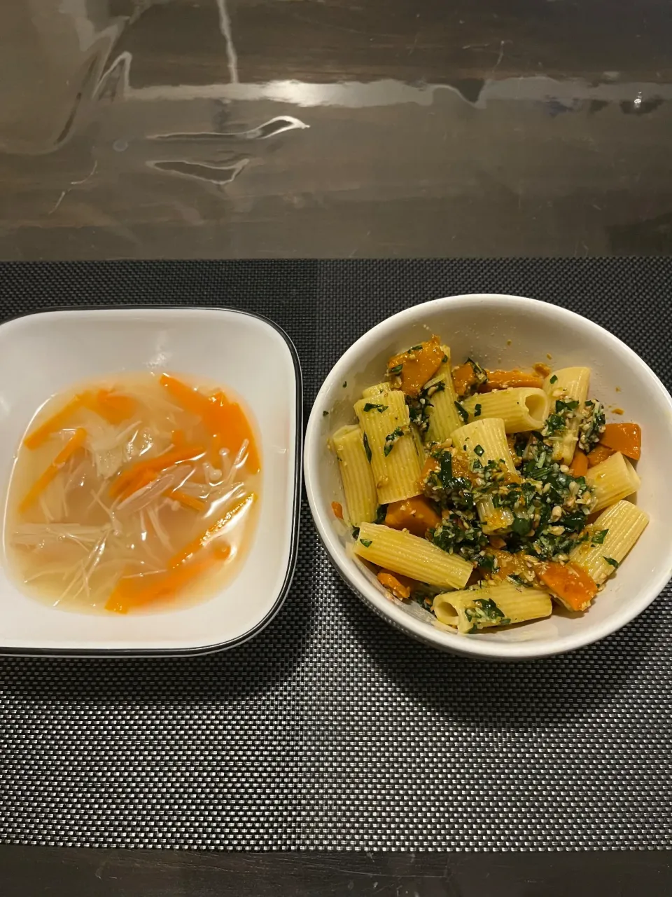 Rigatoni with spinach and pumpkin⭐️miso soup|Lunaさん