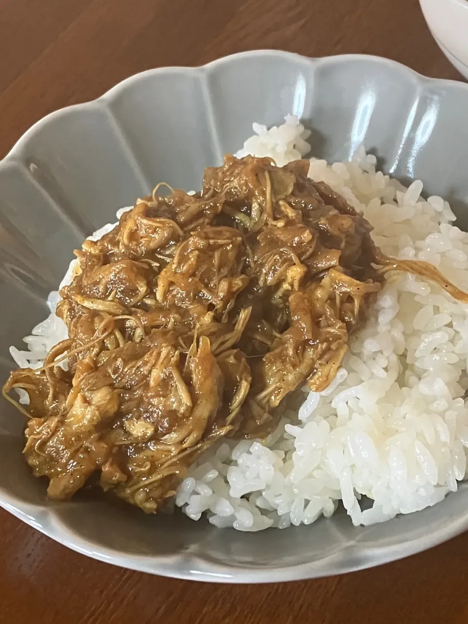 チキンレッグ1本で3人前　無水カレー|mimiしろさん