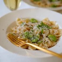 そら豆のカチョエペペ