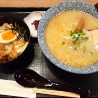 Snapdishの料理写真:鶏五味　越谷レイクタウン|sakuraさん