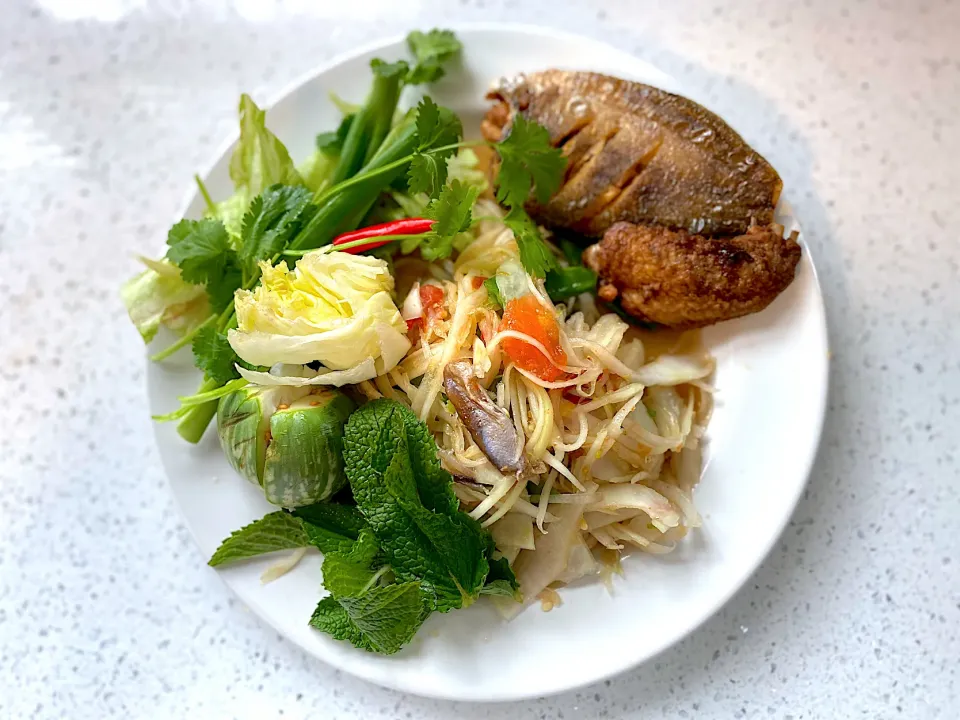 Thai papaya salad|Kaw_DaLaさん