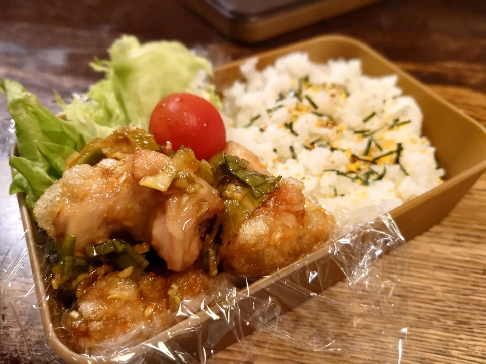 Snapdishの料理写真:油淋鶏弁当(*^_^*)|しーPaPaさん