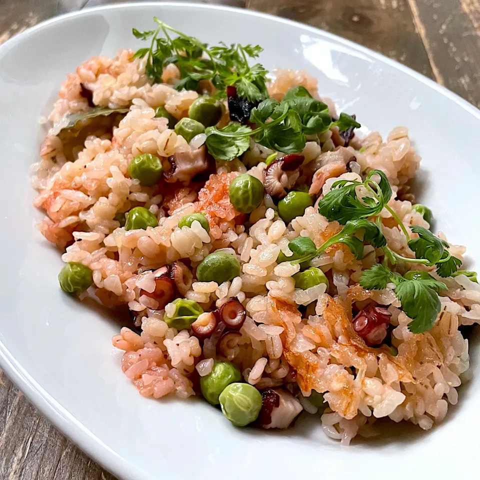 てつやさんの料理 タコとトマトの炊き込みご飯を タコとグリーンピースの炊き込みご飯に|七海さん