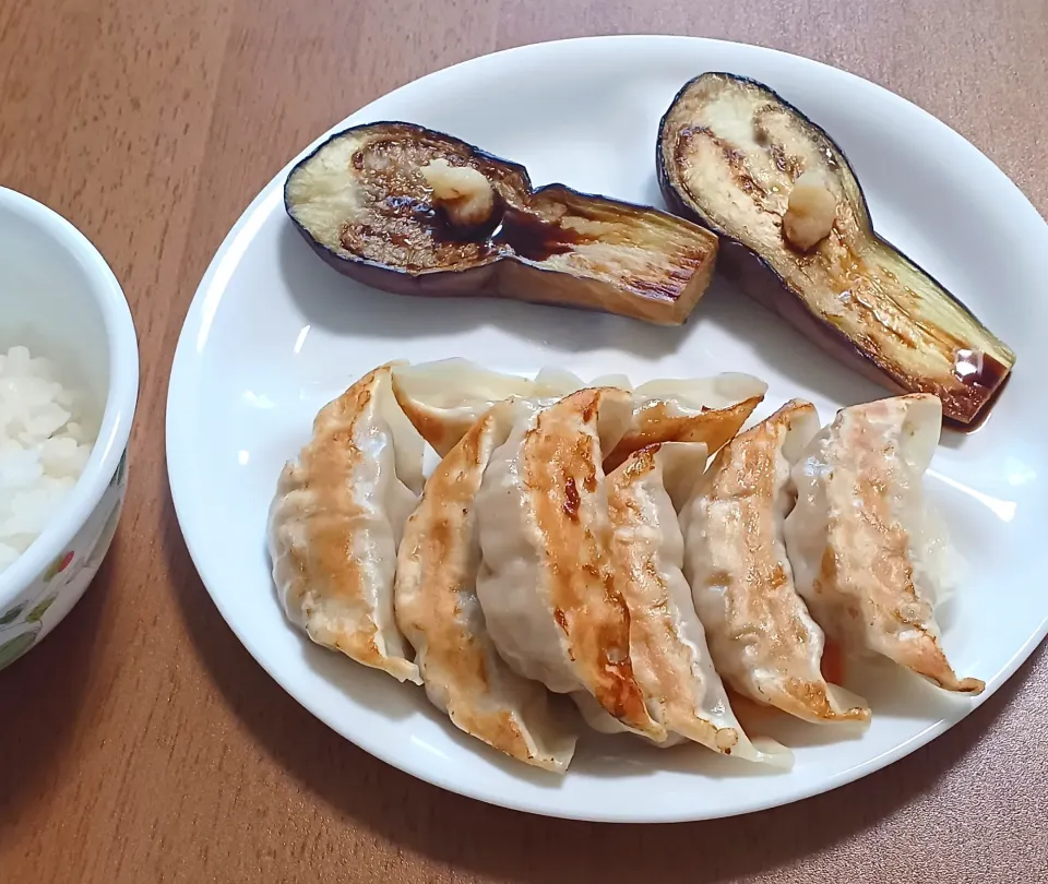 餃子と焼きなす|ナナさん