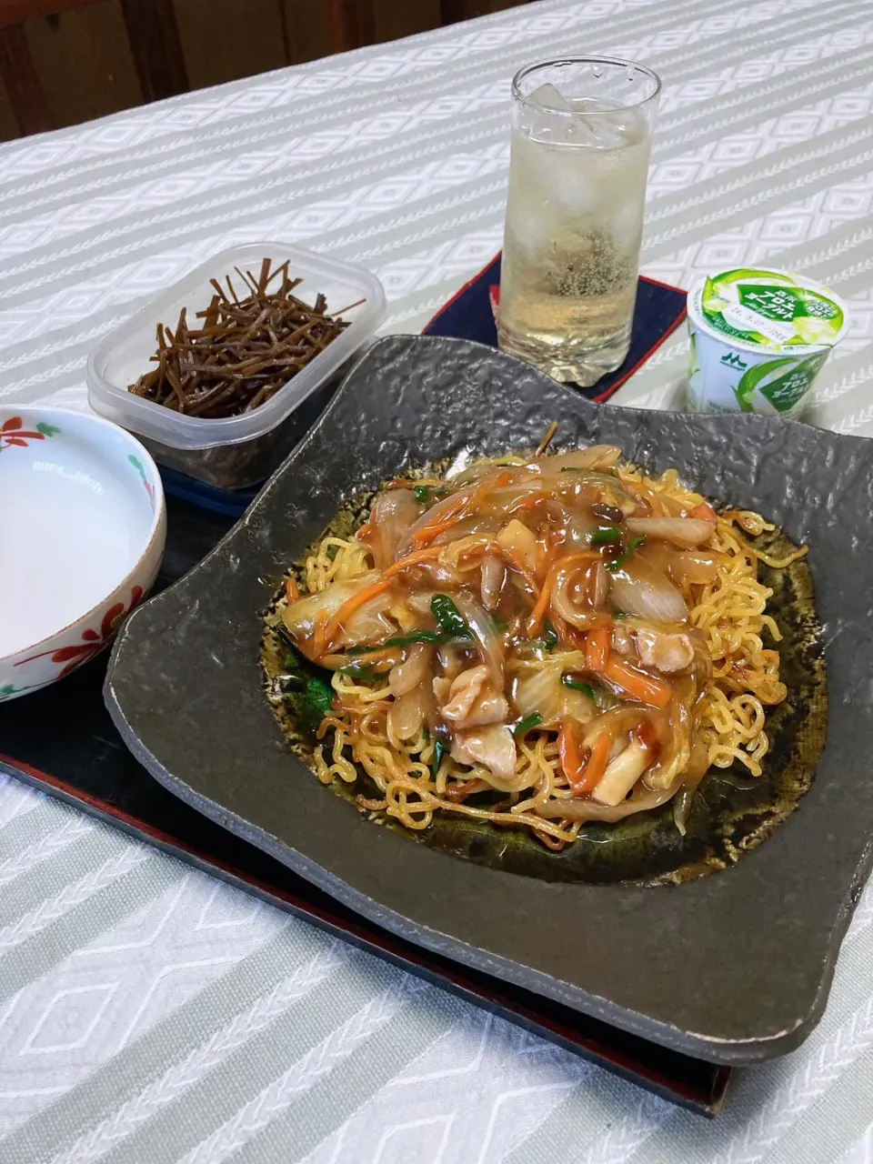 grandmaの晩ごはん☆ 今夜はアンカケ焼きそばで頂きます
柚子酒をいっぱい頂きます|kaoriさん