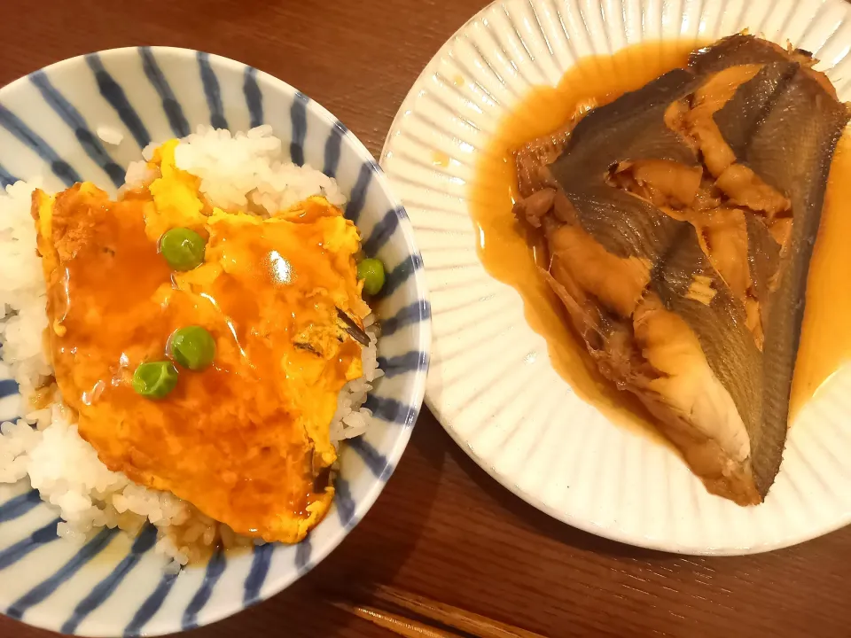 かに玉丼　カレイの煮付け|🍏りんご🍎さん