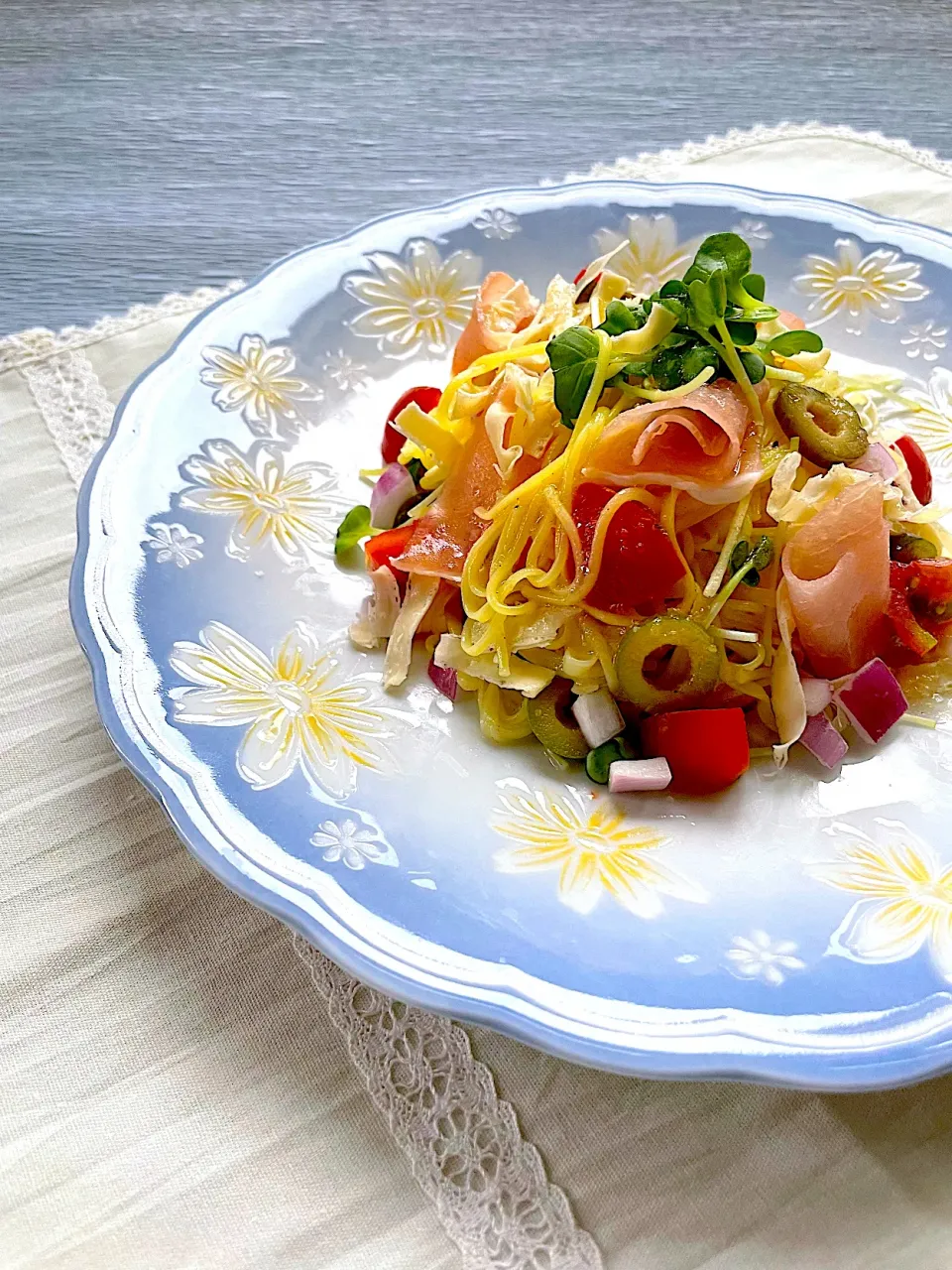 Snapdishの料理写真:レモン素麺のサラダ🍋🥗|サミカさん