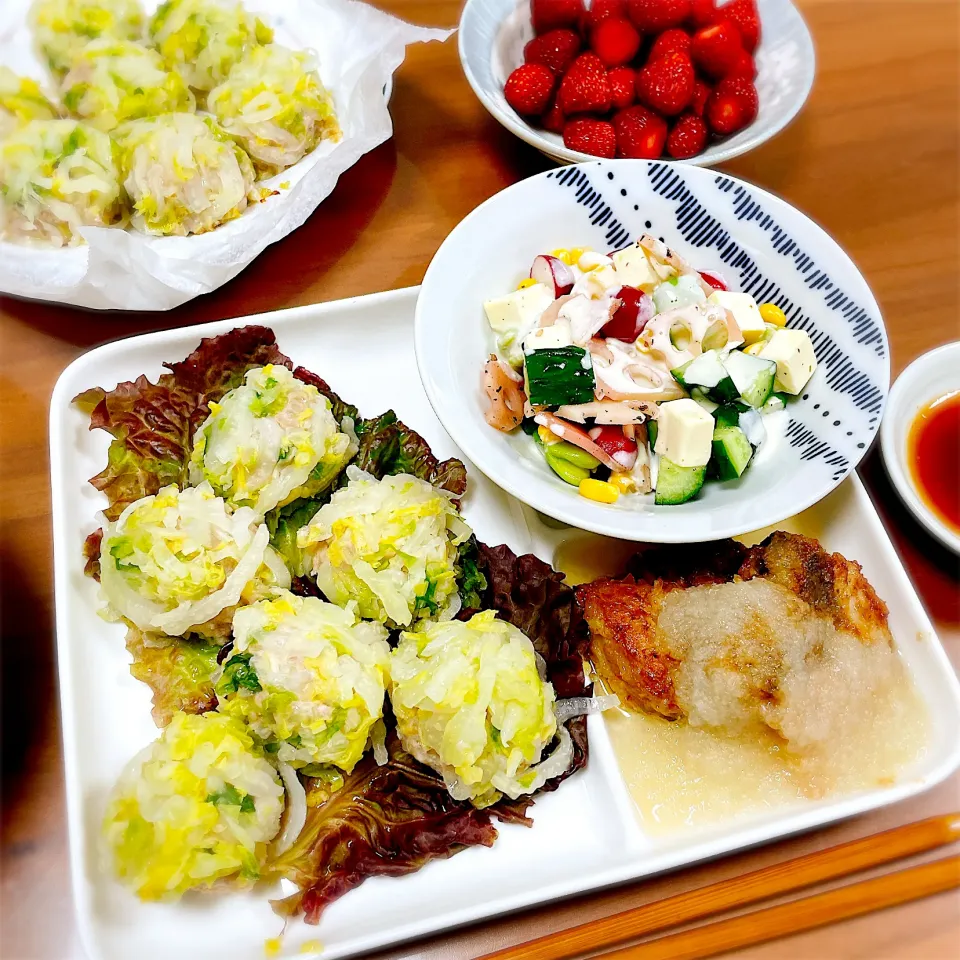 Snapdishの料理写真:白菜シュウマイ|teritamagoさん