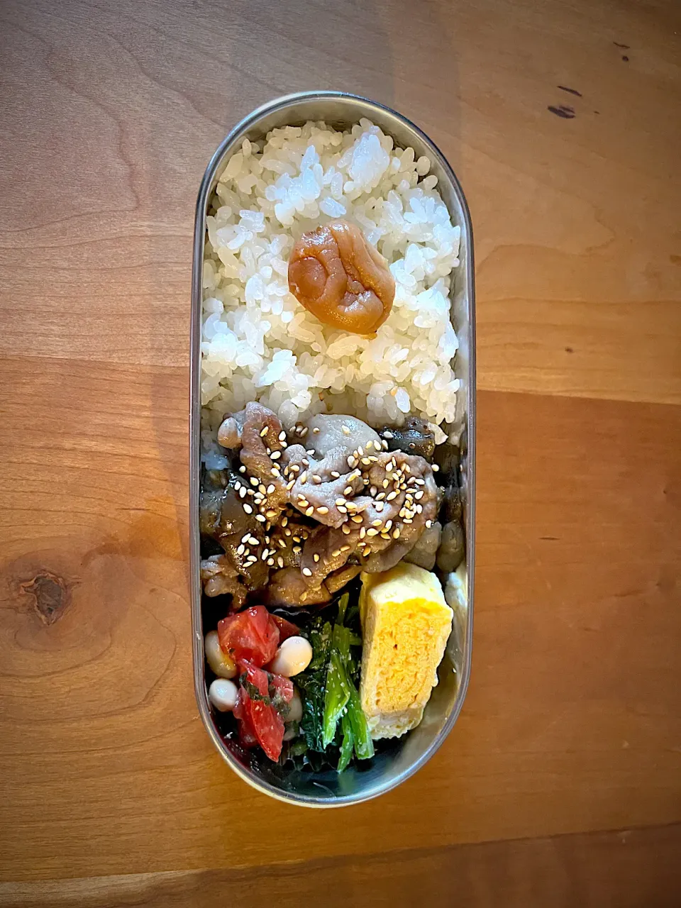 ナスと豚肉の味噌炒め弁当|ひなこさん