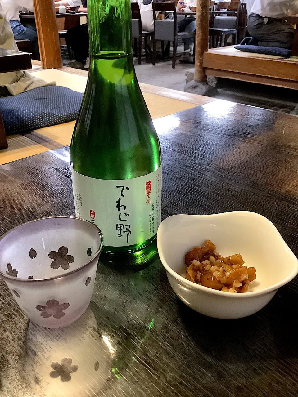 山形の美味しいお酒🍶となめこおろし😋|アライさんさん