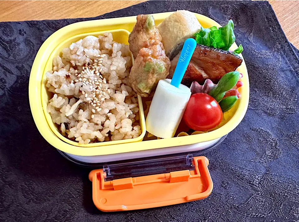 Snapdishの料理写真:ムスメ弁当|csigapogiさん