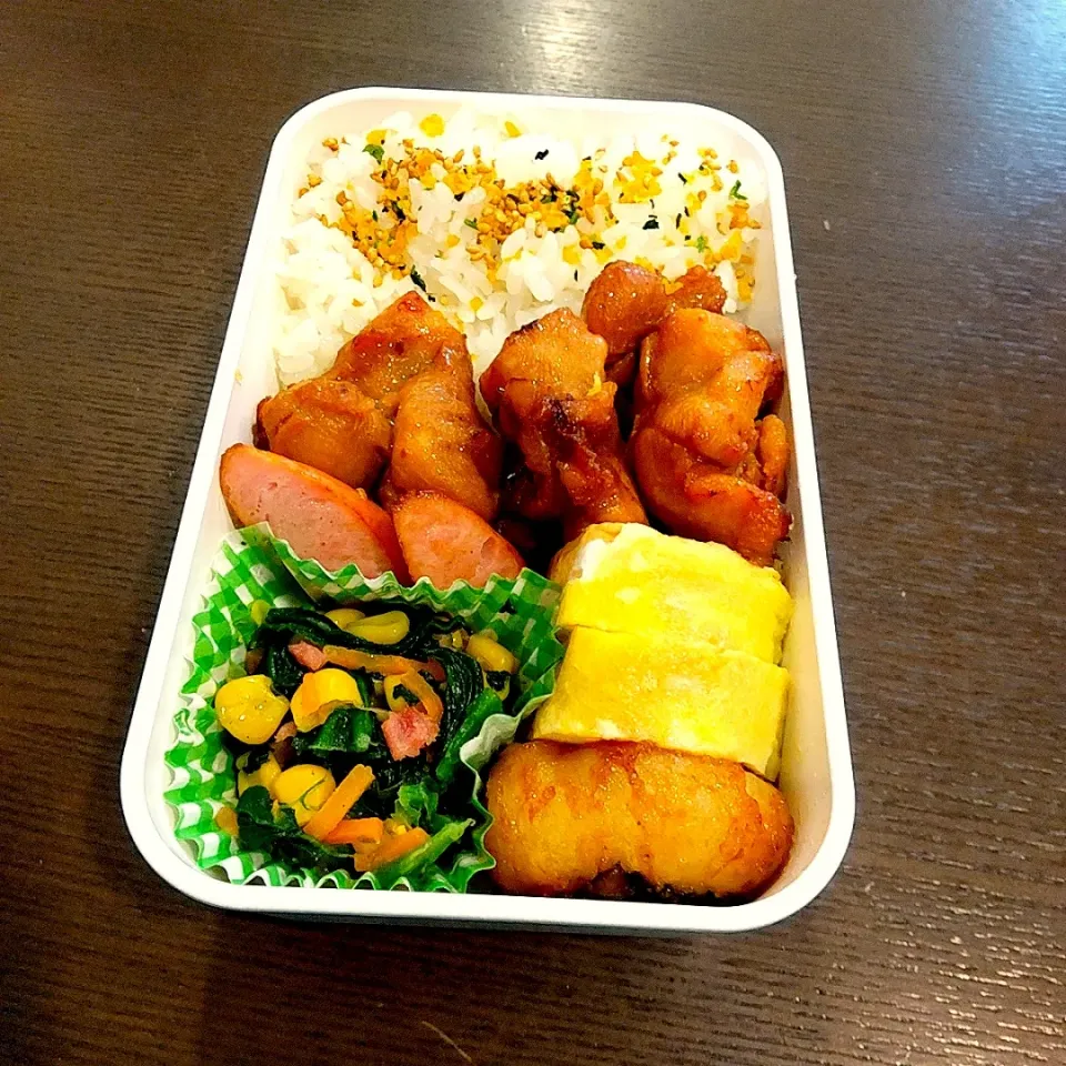 Snapdishの料理写真:チキンステーキ弁当🍱|Rieさん