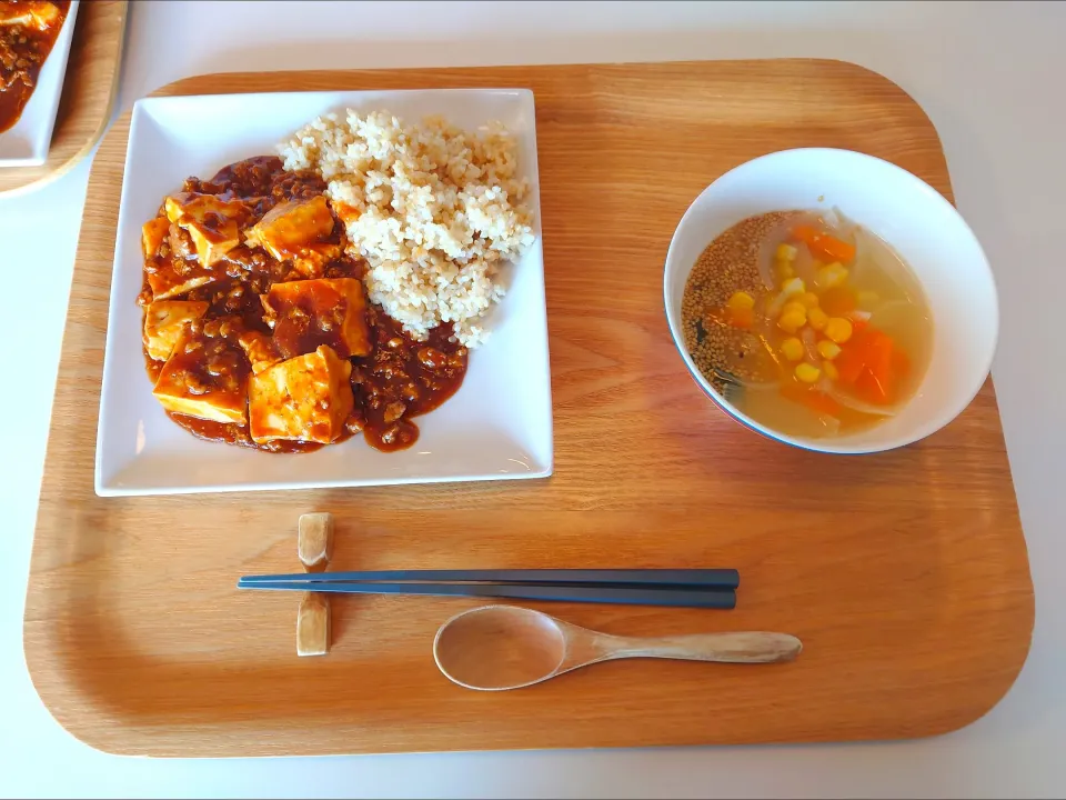 今日の昼食　麻婆丼、春雨スープ|pinknari🐰🌈さん