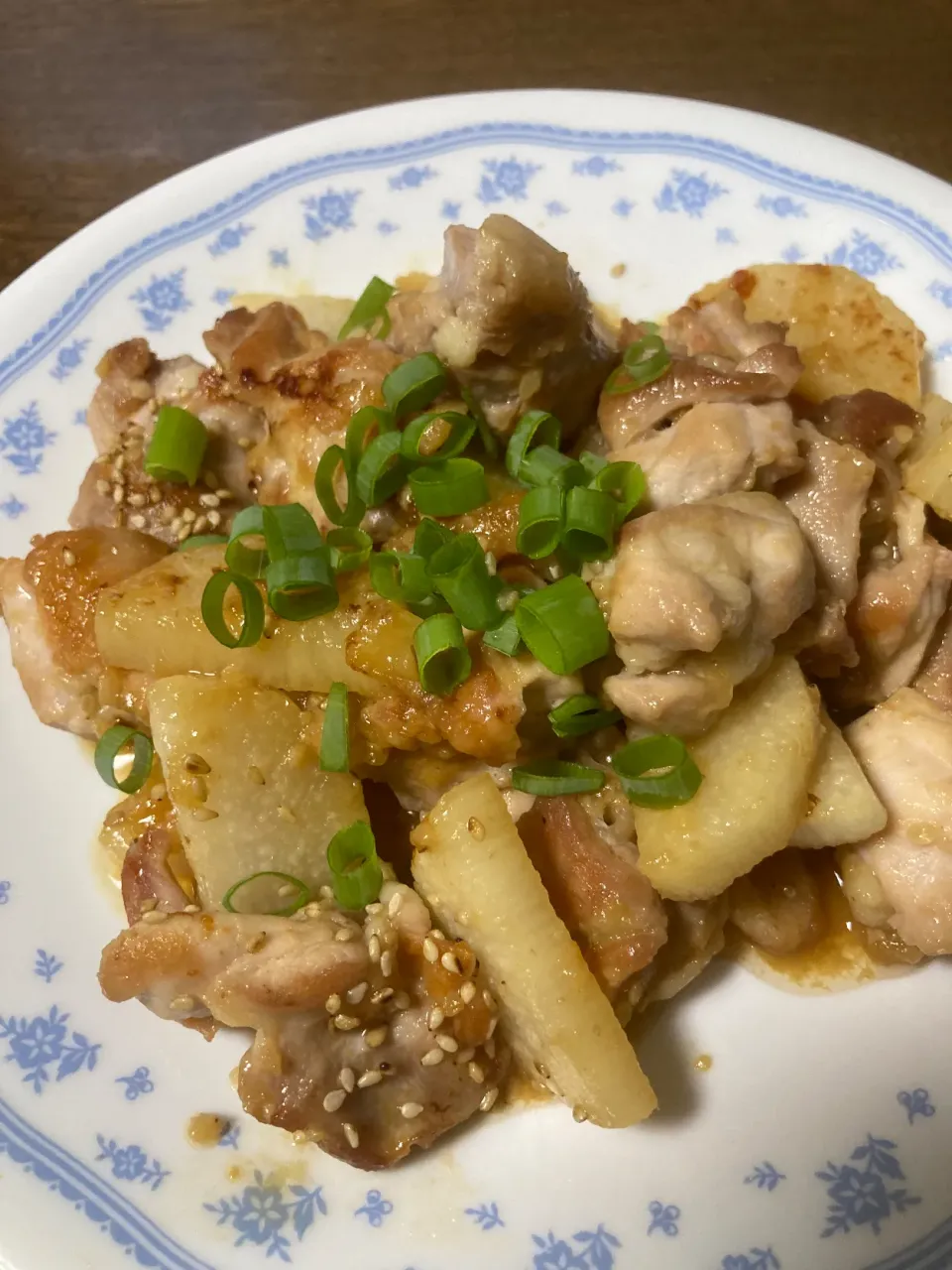 鶏胸肉と長芋のニンニク味噌炒め|ちいこさん