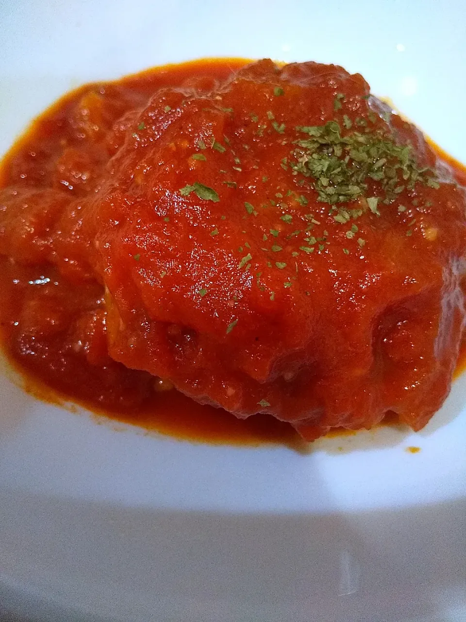 🍅トマト煮込み
ハンバーグ(*´∀`)♪
赤いかたまり。うまし|さくらんぼさん