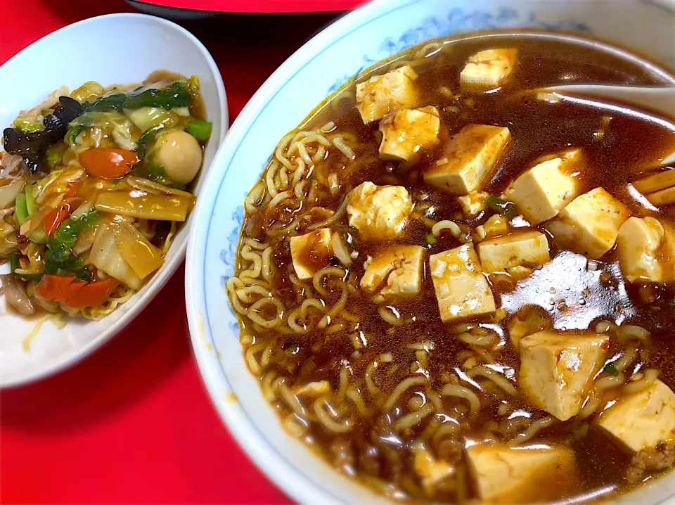 麻婆ラーメン　五目焼きそば|じゅんさんさん