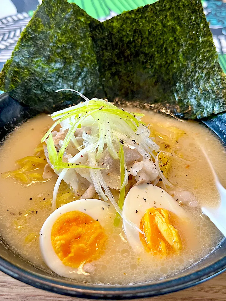 塩とんこつラーメン|きんちゃんさん