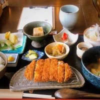 昼定食　豚ロースカツ|神力屋 火酒さん