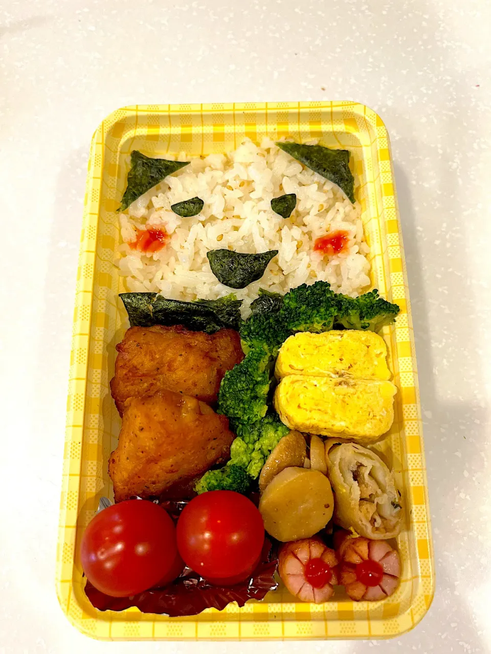 息子お弁当🍱|みぃこさん