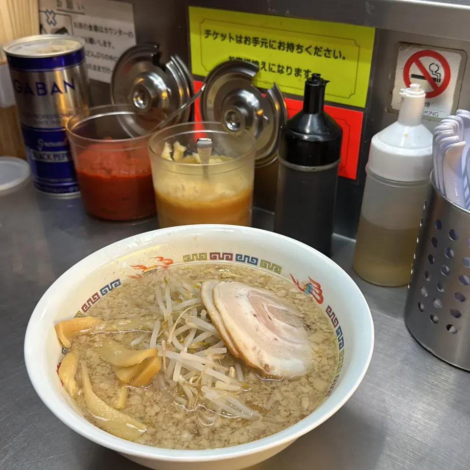 Snapdishの料理写真:ラーメン|Hajime Sakaiさん