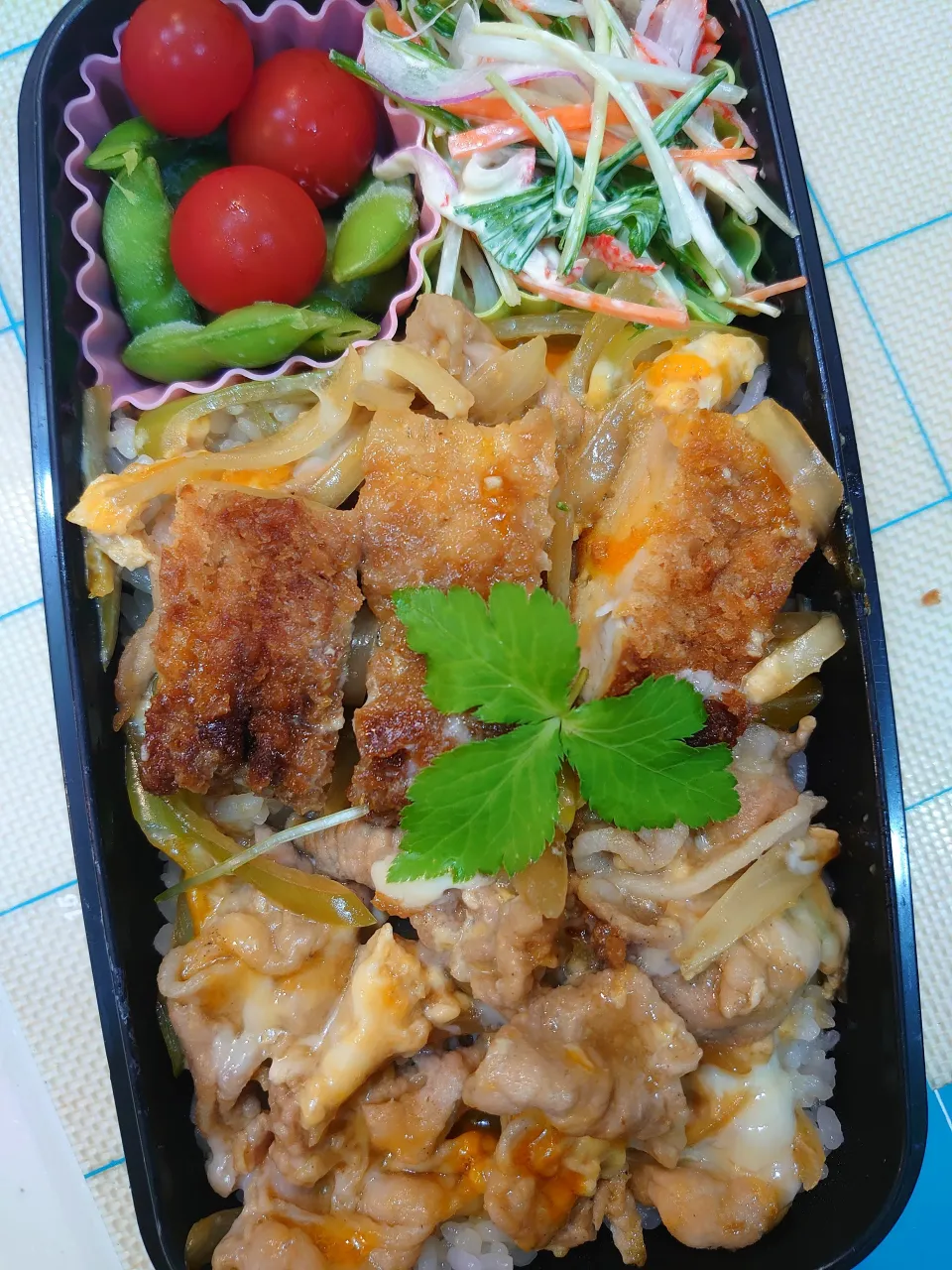 豚玉煮onカツ弁当|to coさん