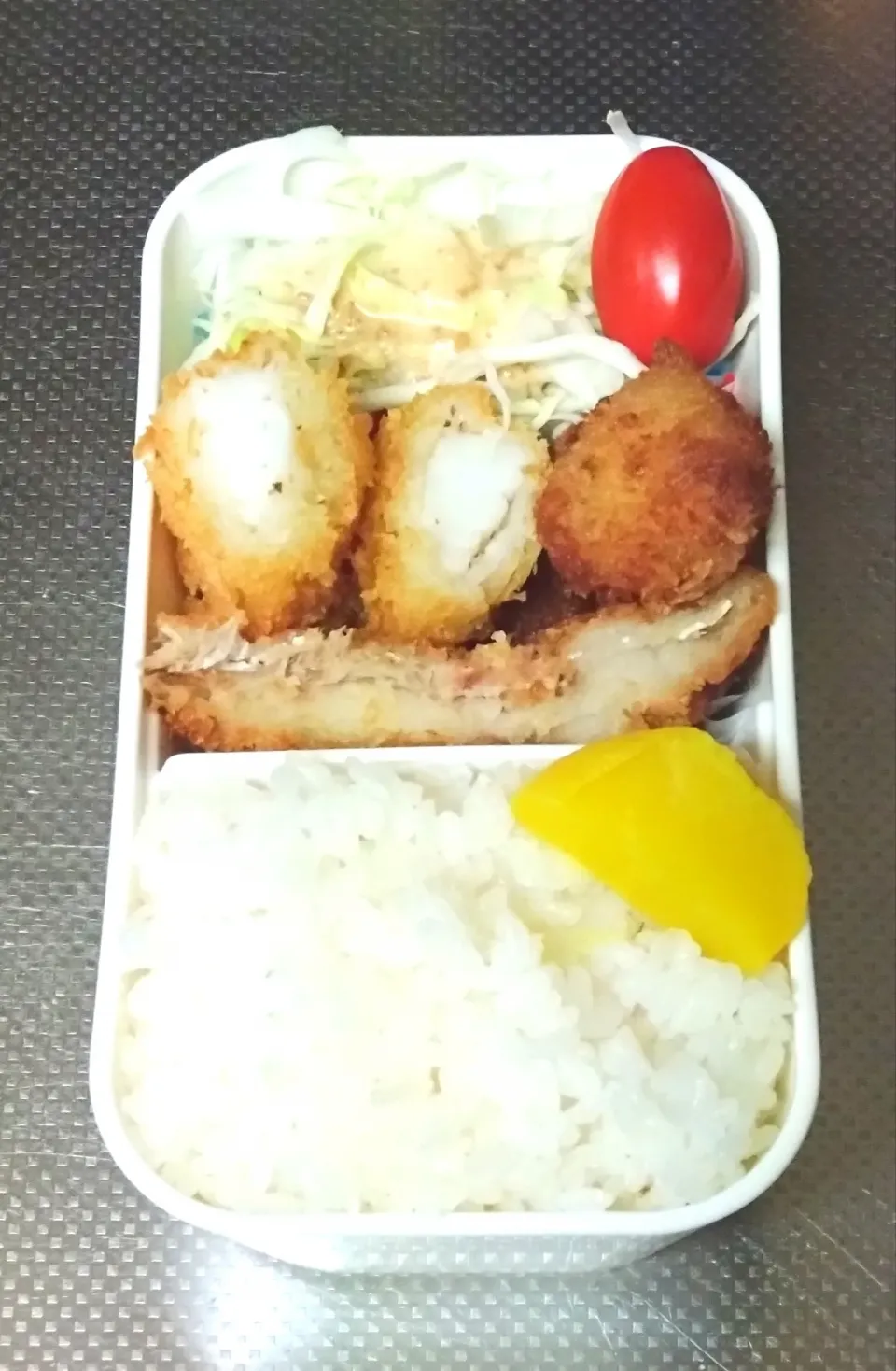 シーフードフライ弁当(アジ、イカ、ホタテ)|黒川克博さん