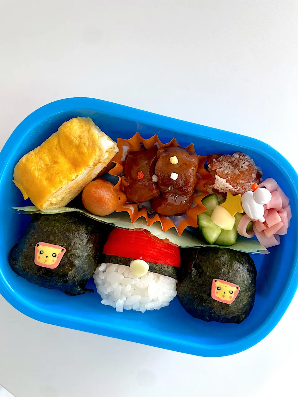 幼稚園弁当🍱モンスターボール|mari＊yuakitoさん