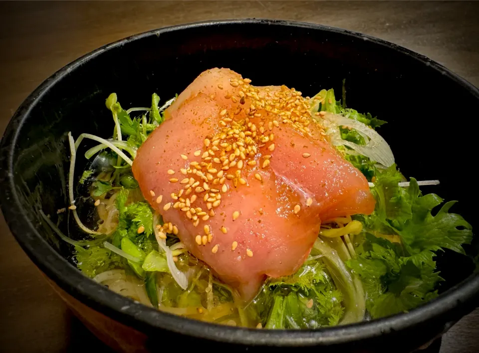 びんちょう鮪の漬けのせそうめん|半田手延べそうめんの店 阿波や壱兆さん