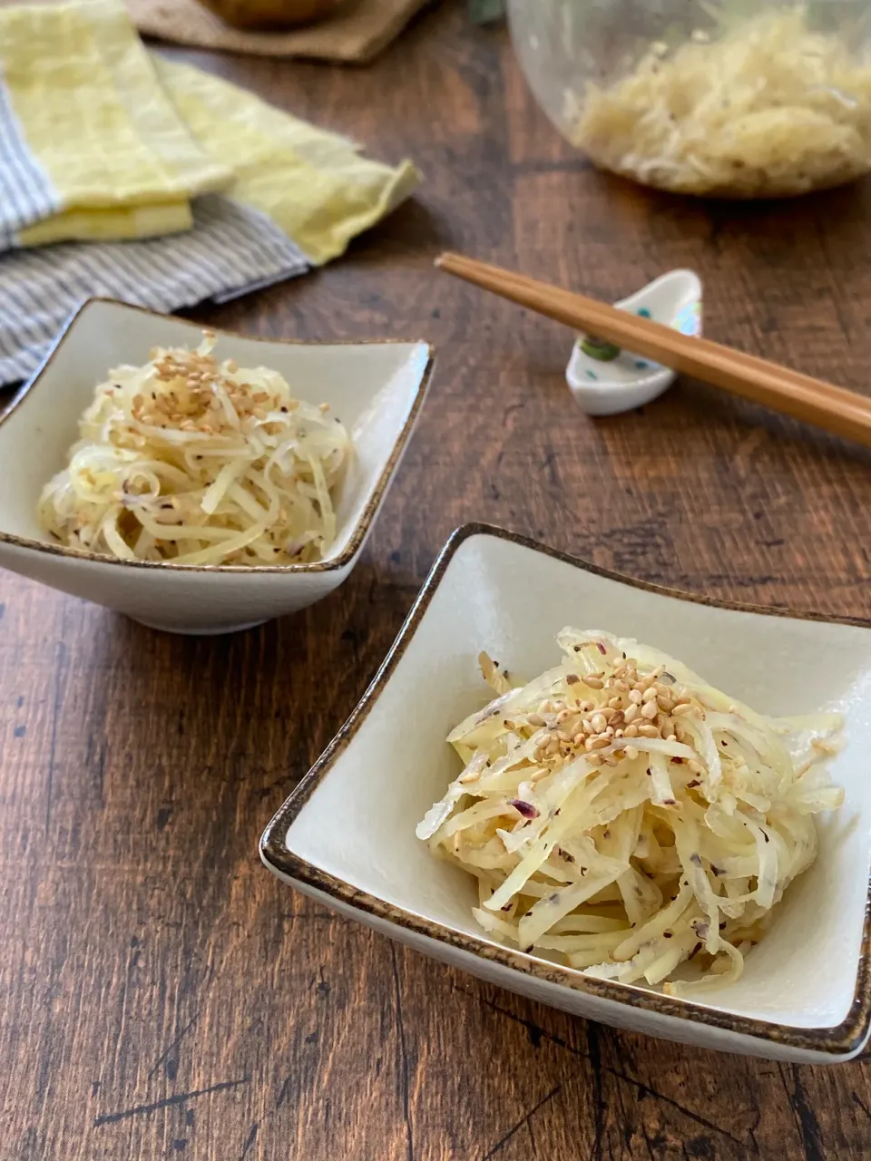 シャキシャキじゃがゆかり酢和え|ちぐあささん