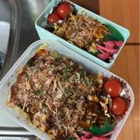 Snapdishの料理写真:お好み焼き弁当|まるよしさん