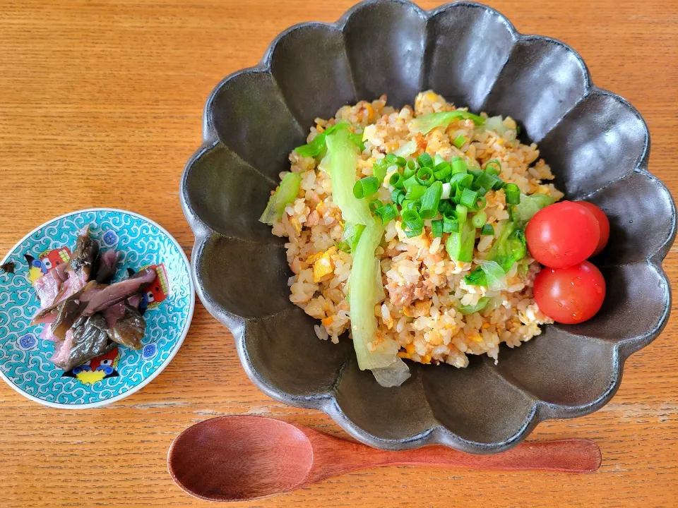 鮭レタスチャーハン|まめすけさん