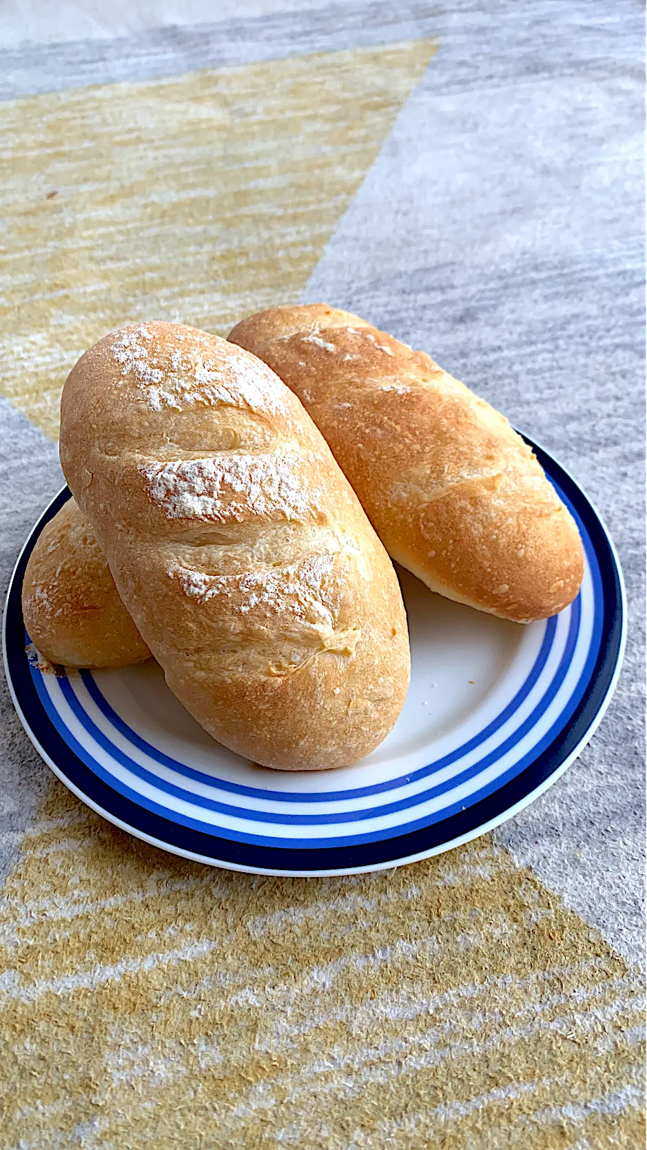 ミニフランスパン🥖|クーミンさん