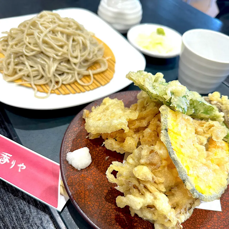 軽井沢発地市庭のお蕎麦|らぴすらずり(らぴ)さん