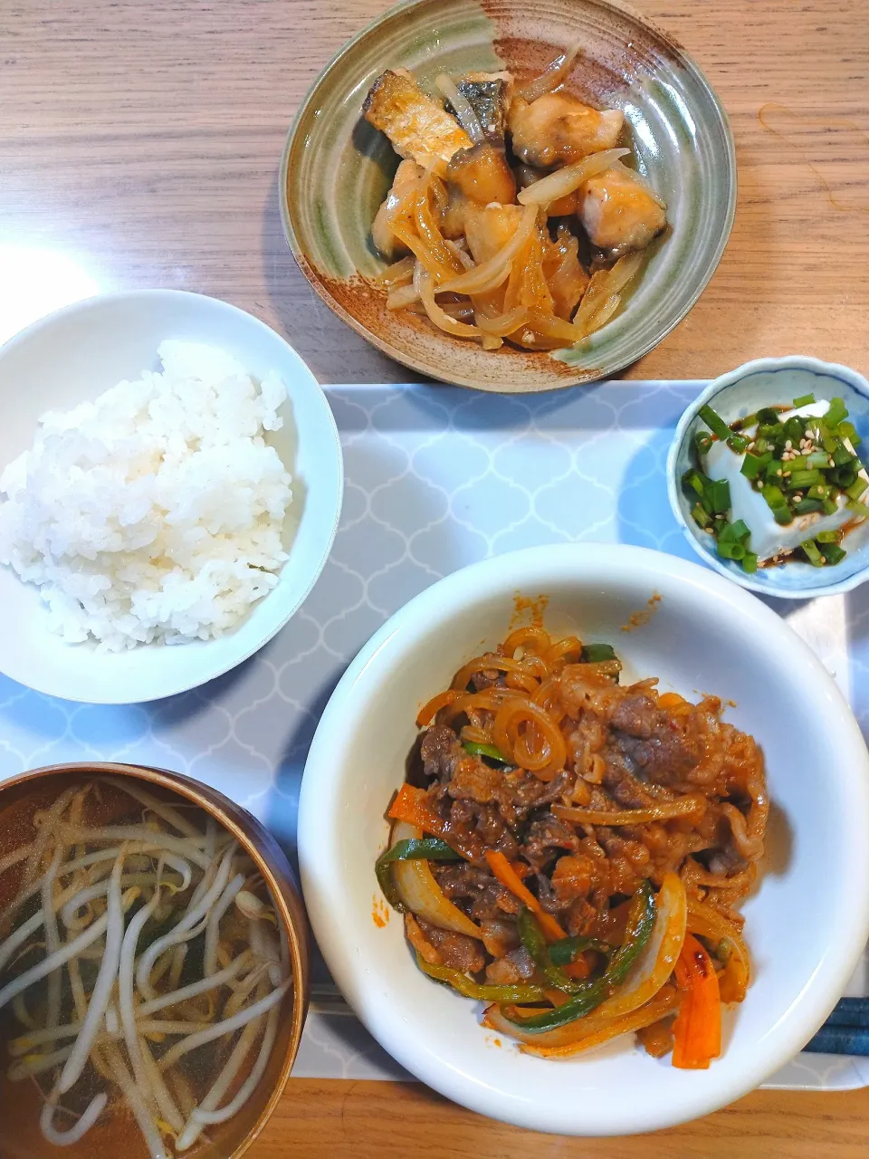 マロニー入りプルコギ
🐟南蛮漬け
もやしの中華スープ
冷奴|さゆさん