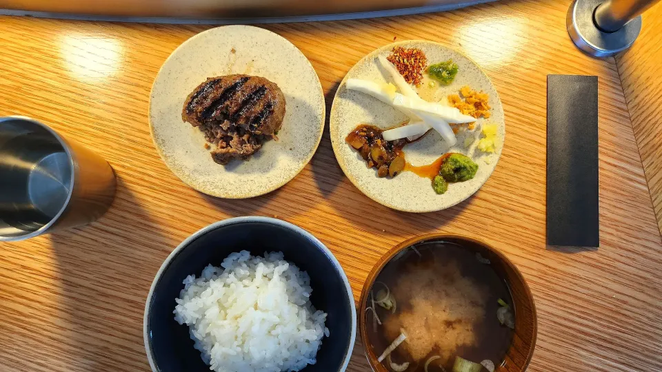 Hamburger steak with sauce, rice and soup|Ninaさん