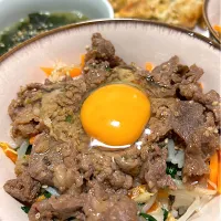 ビビンバ丼|たさん