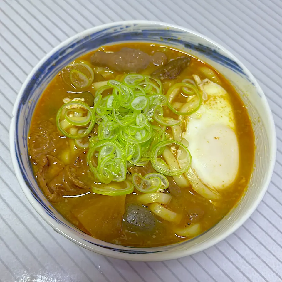 もつ煮込みうどん|まさとさん