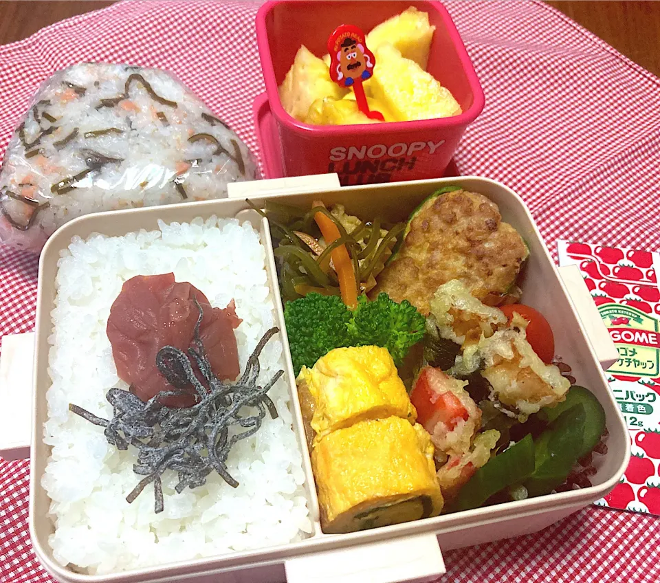 Snapdishの料理写真:５月１７日お弁当＆朝練おにぎり|Meimamaさん