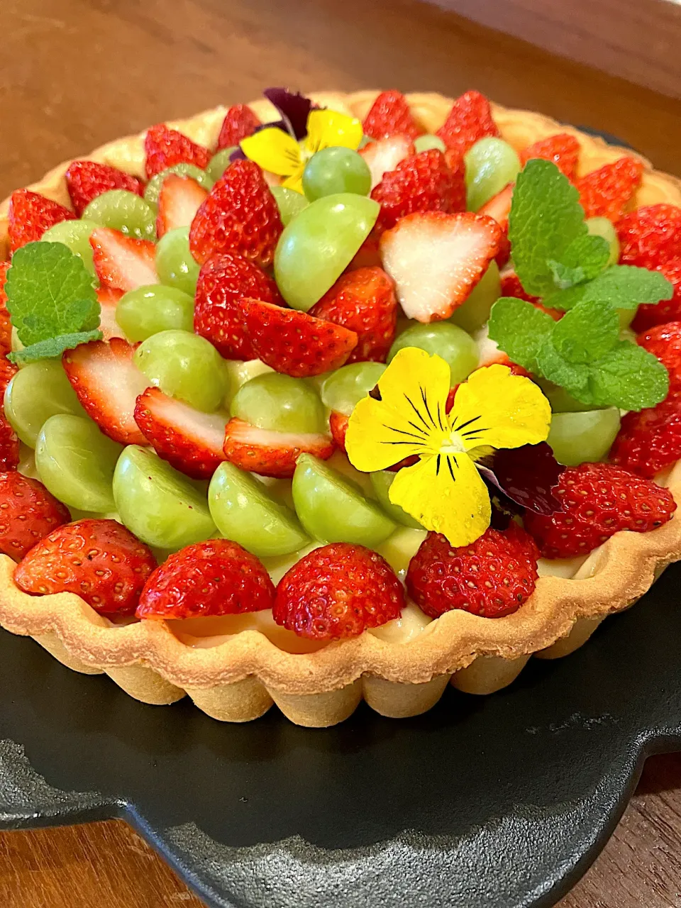 🍓いちごとマスカット🍇タルト|きみちさん